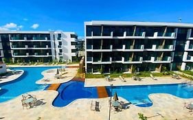 Resort em Porto de Galinhas- Flat Térreo Frente Piscinas- Muro Alto-B18
